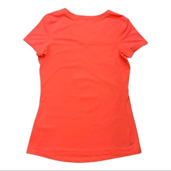 Nike Pro Dri-Fit Women’s Coral V-Neck Short Sleeve T-Shirt Medium - Picture 2 of 8